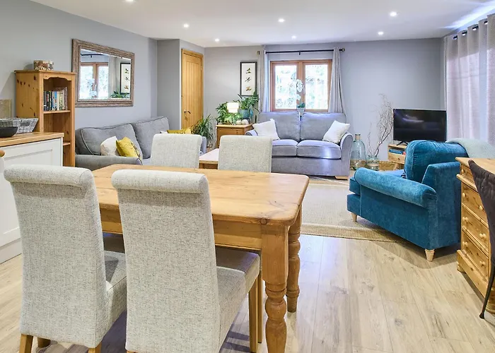 Host & Stay - Orchard Barn